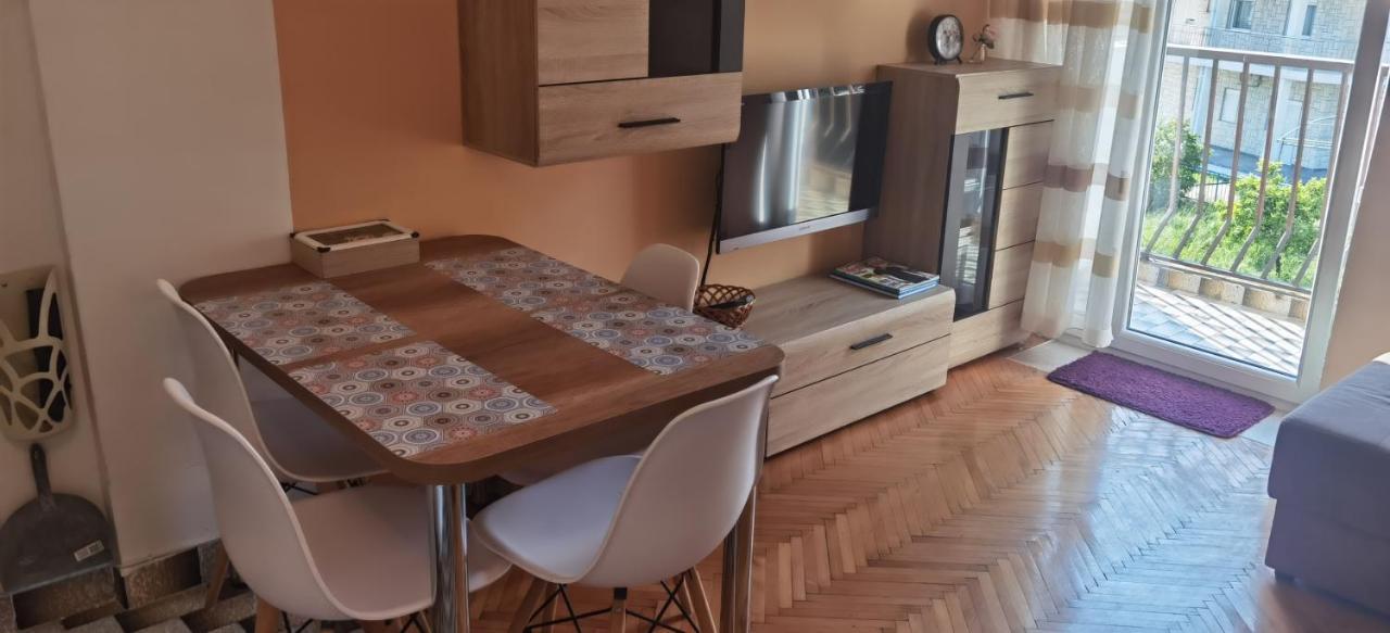 Dlx Apartman Adriatics Herceg Novi Dış mekan fotoğraf